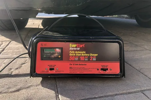 Top 10 Best 12 Volt Battery Chargers Reviews
