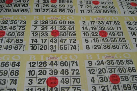 How to Win at Internet Bingo: Top Tips and Winning Techniques