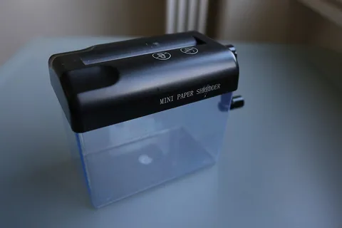 Top 10 Best Paper Shredders Reviews