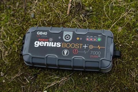 Top 10 Best Portable 12v Car Battery Chargers Reviews