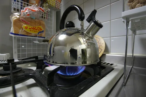 Top 10 Best Tea Kettles Reviews