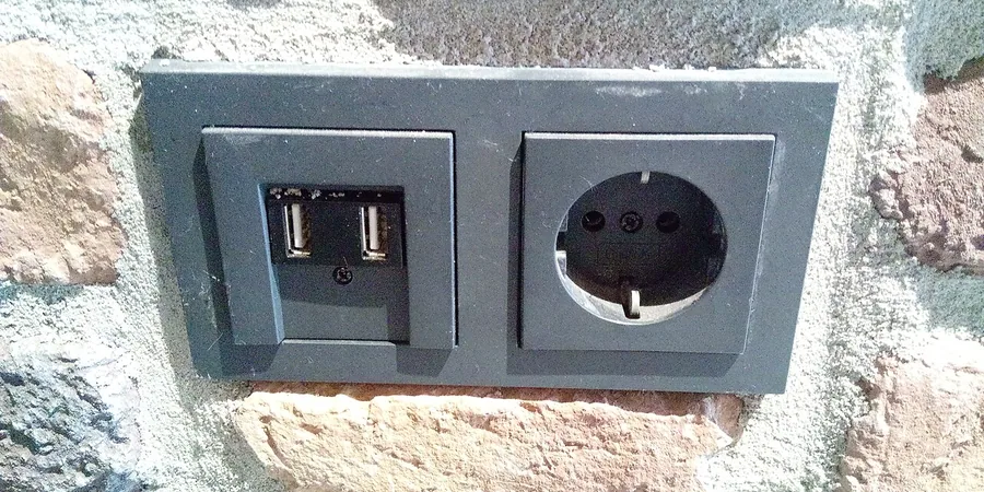 Top 10 Best USB Wall Chargers Reviews